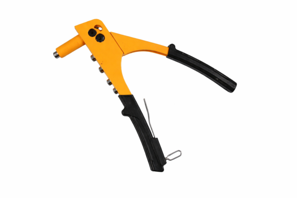 Pistoletë për Nitona